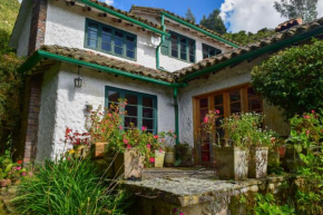 Alameda Country House